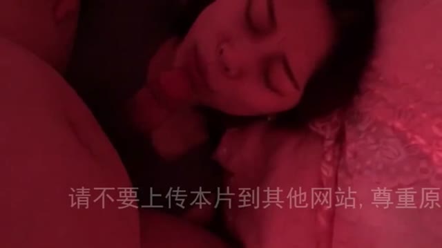 坏经理潜规则新进小妹妹！吃玩这根你就可以上班了！-jku