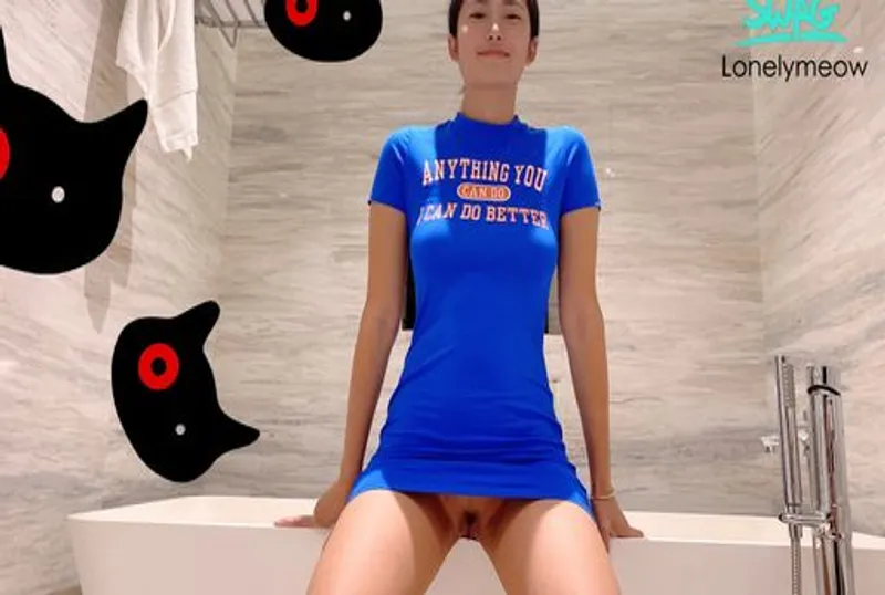 LonelyMeow: &quot;與首席執行官的辦公室性愛&quot; OFFICE SEX WITH THE CEO