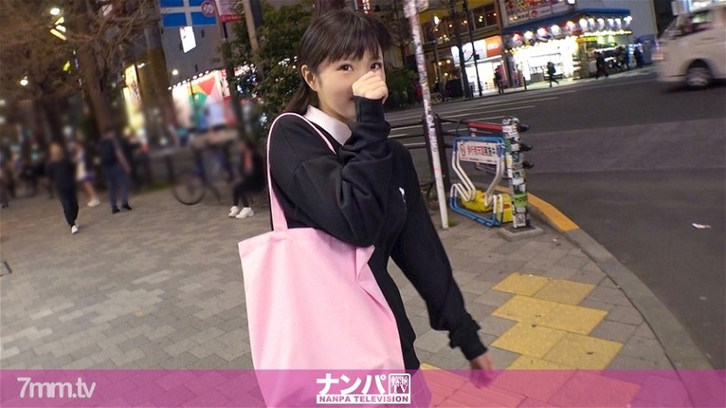 GANA-2283 認真的南帕，第一槍。 1482旅店而不是給喜歡動漫的18歲少女買人偶！我最喜歡的洛里女孩被叔叔推著做愛！ !!動漫配音的瑜伽，蹦出來的下流話太下流了，必看！ !! !! !!-jku