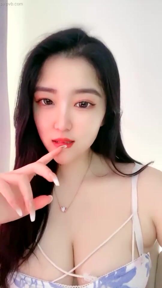 超美爆乳尤物这奶子真劲爆正点巨乳满屏都是白花花的嫩肉好想舔一舔21<script src=