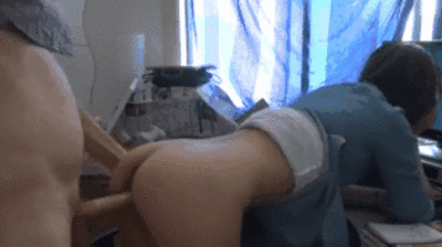 疯狂后入女同事停一下就急的打人,另加销魂吃鸡巴<script src=
