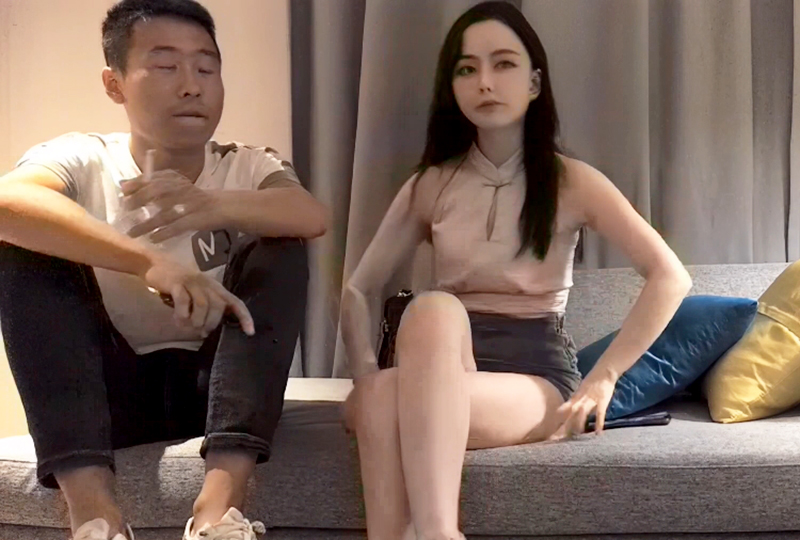 约了个性感妹子啪啪的。！